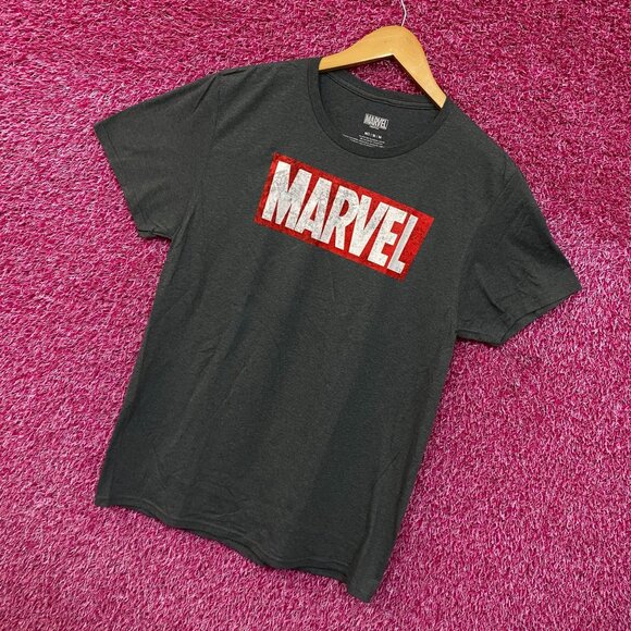 Marvel Logo Tshirt size medium - Picture 3 of 4